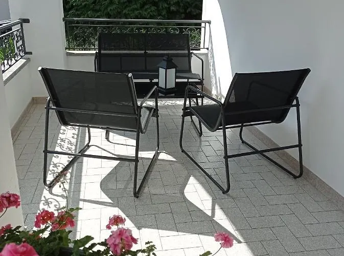 Il Giardino Segreto Apartment *